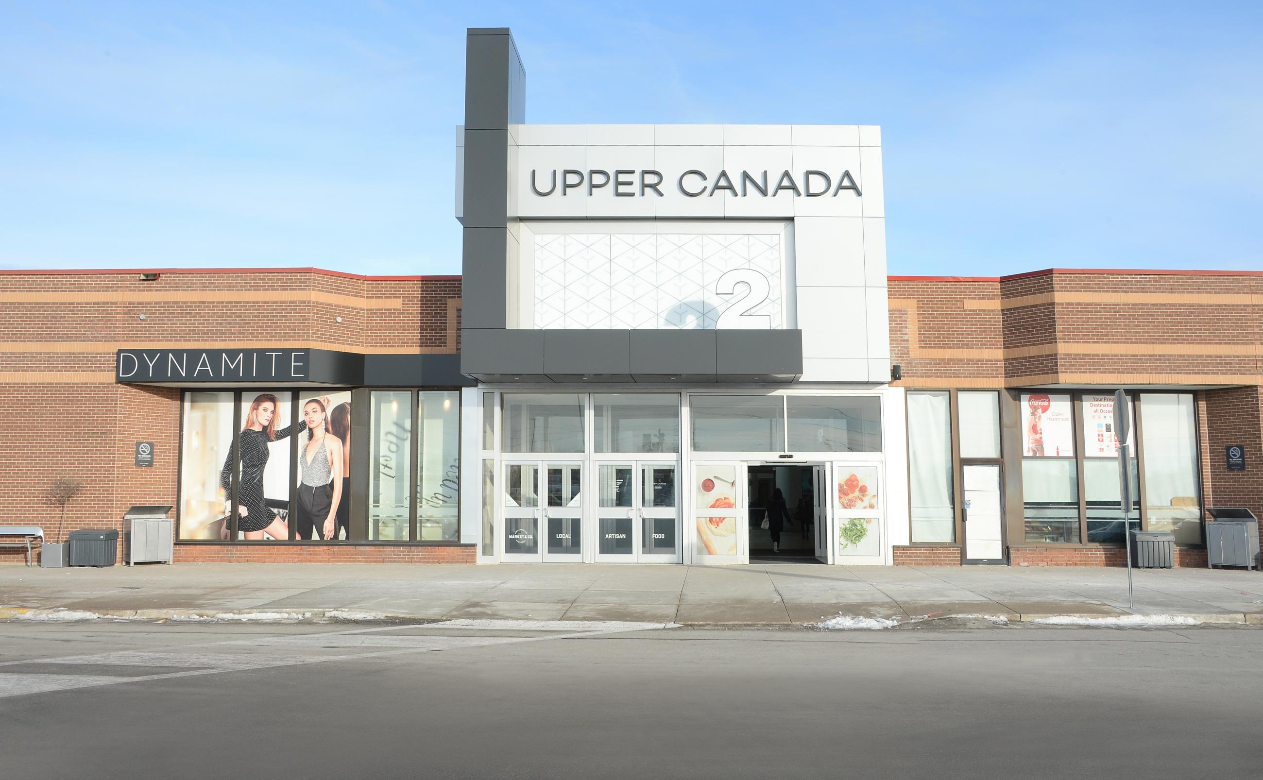 travel agent upper canada mall